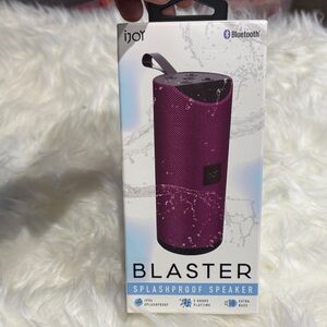 💕iJoy Blaster Splashproof Bluetooth Speaker - Purple